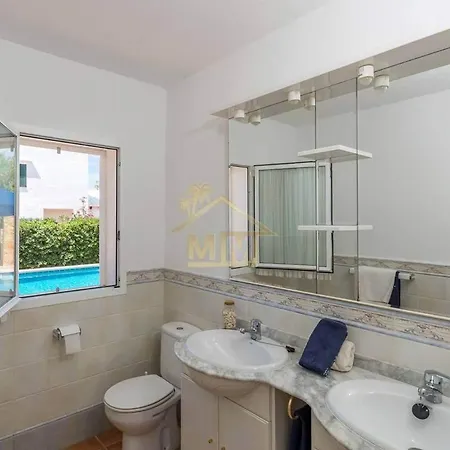 Charming Adele Sea View Pool&garden