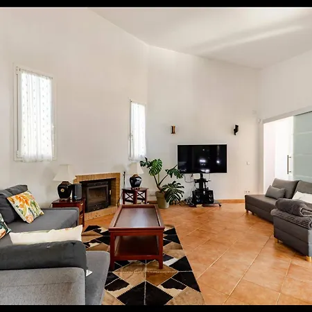 Adele Sea View Villa *