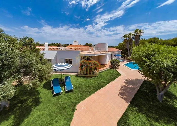 فيلة Adele Sea View