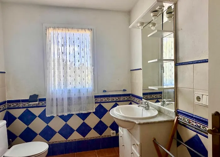 فيلة Adele Sea View